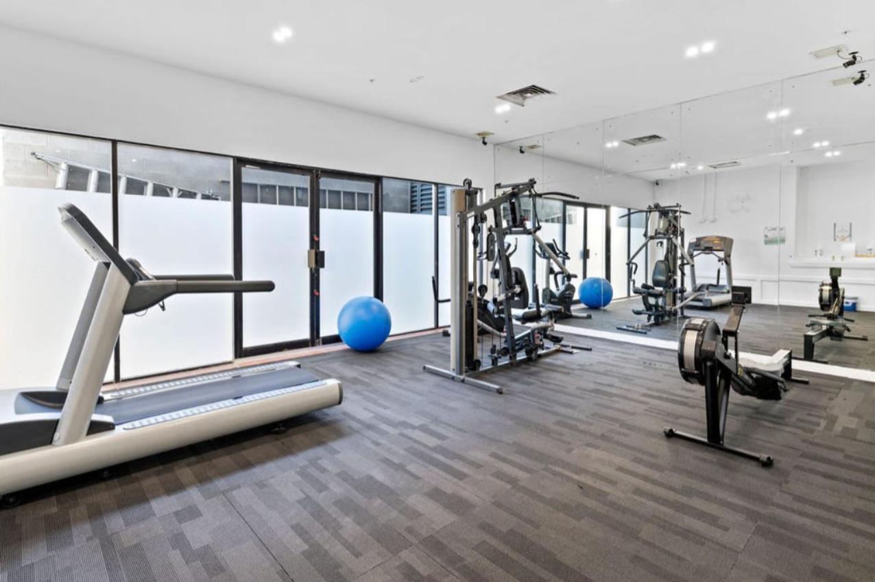 Luxury Apartment & Ocean View In Surfers Paradise Gold Coast Buitenkant foto