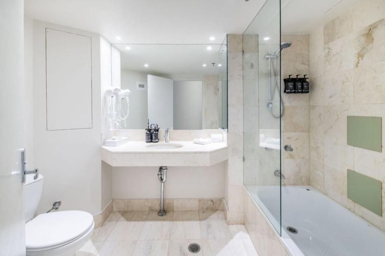 Luxury Apartment & Ocean View In Surfers Paradise Gold Coast Buitenkant foto