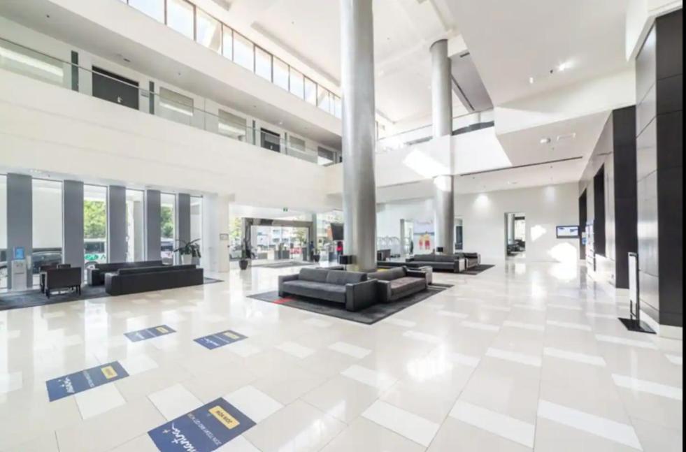 Luxury Apartment & Ocean View In Surfers Paradise Gold Coast Buitenkant foto
