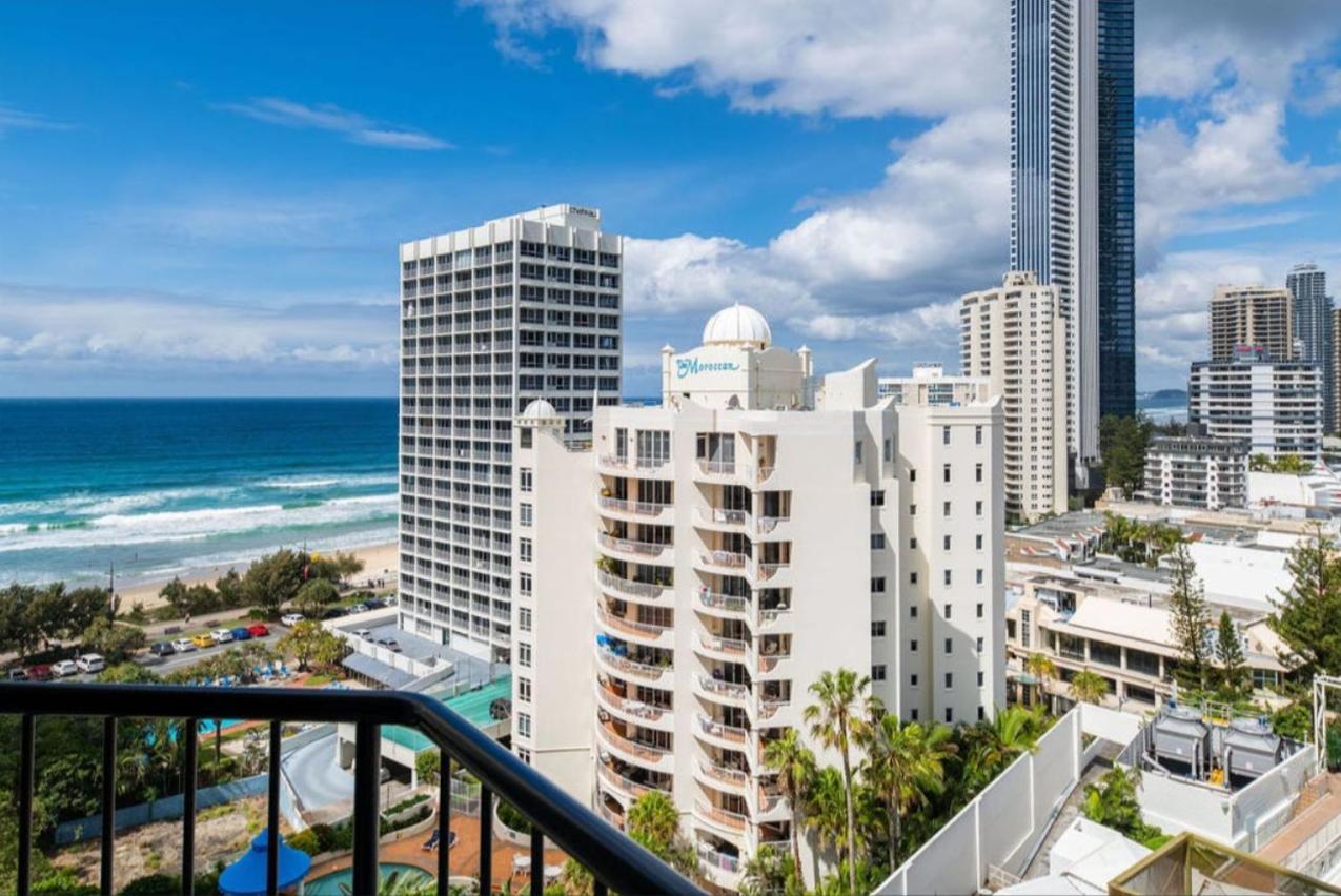 Luxury Apartment & Ocean View In Surfers Paradise Gold Coast Buitenkant foto